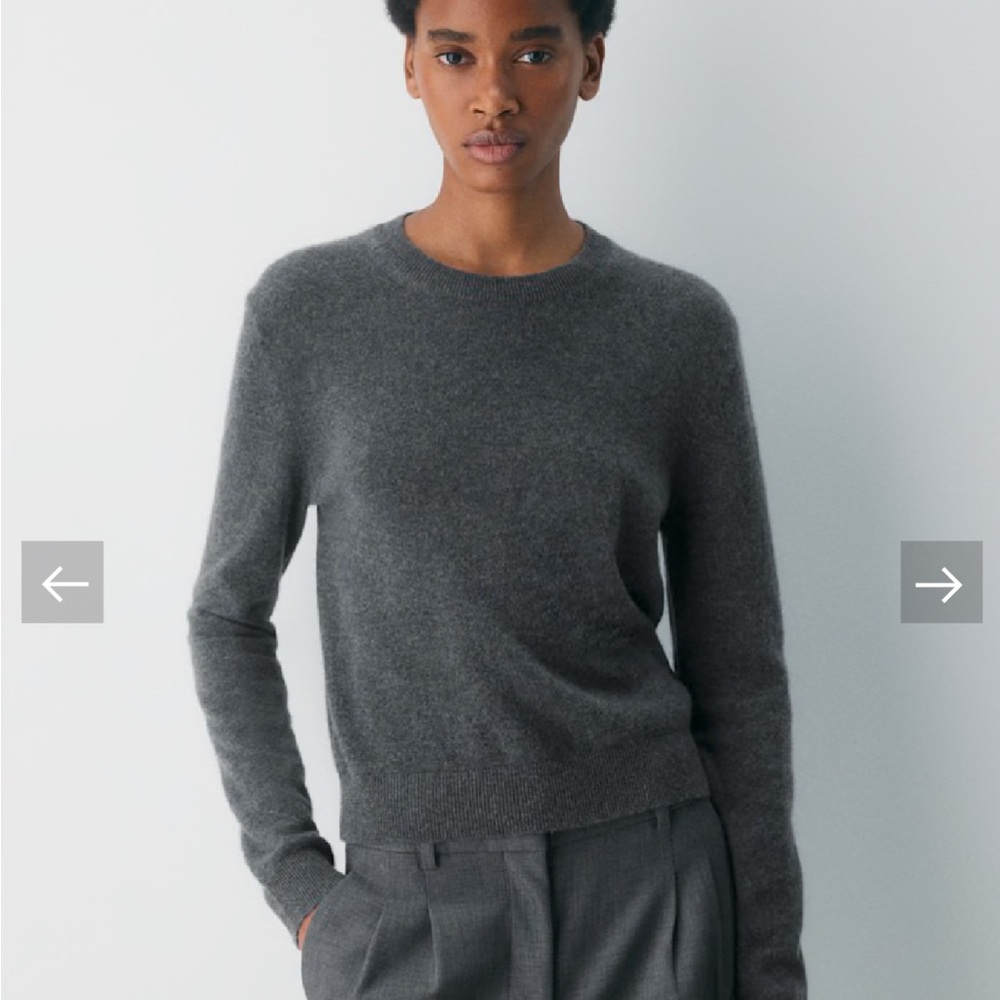 Aritzia 100% Cashmere Charcoal Crew Neck Sweater small